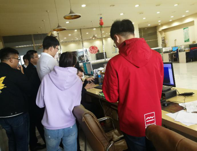 图5 在亚中管理人员座谈